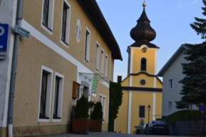 Kaltenbergerhof und Kirche